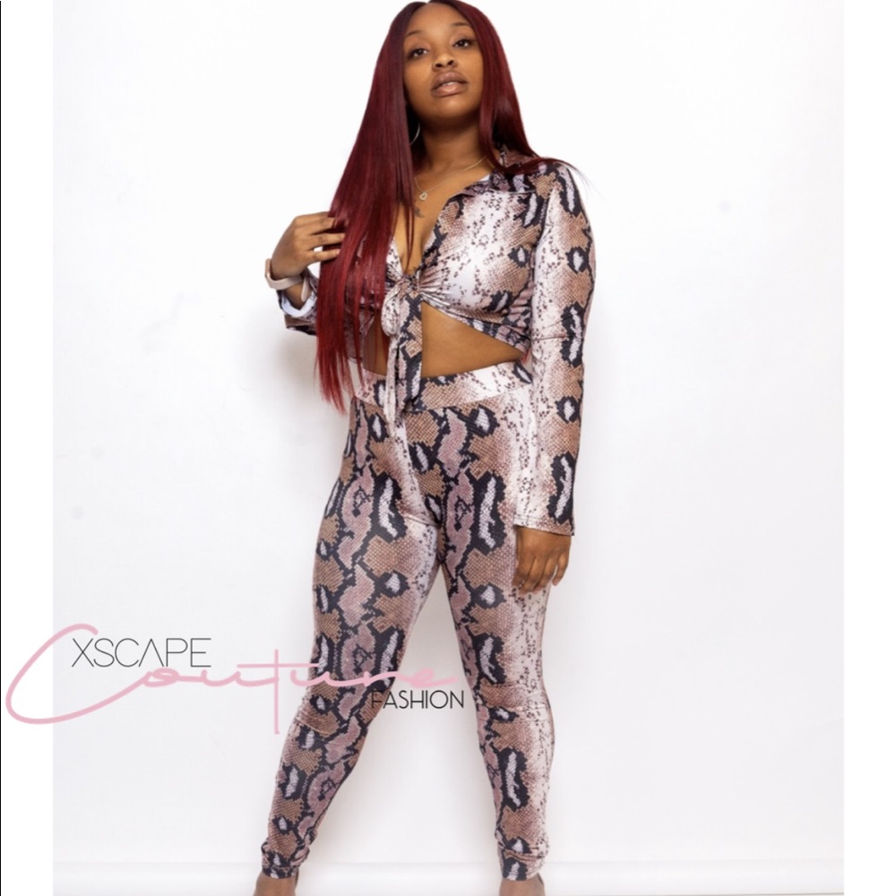 Two piece set (pants)